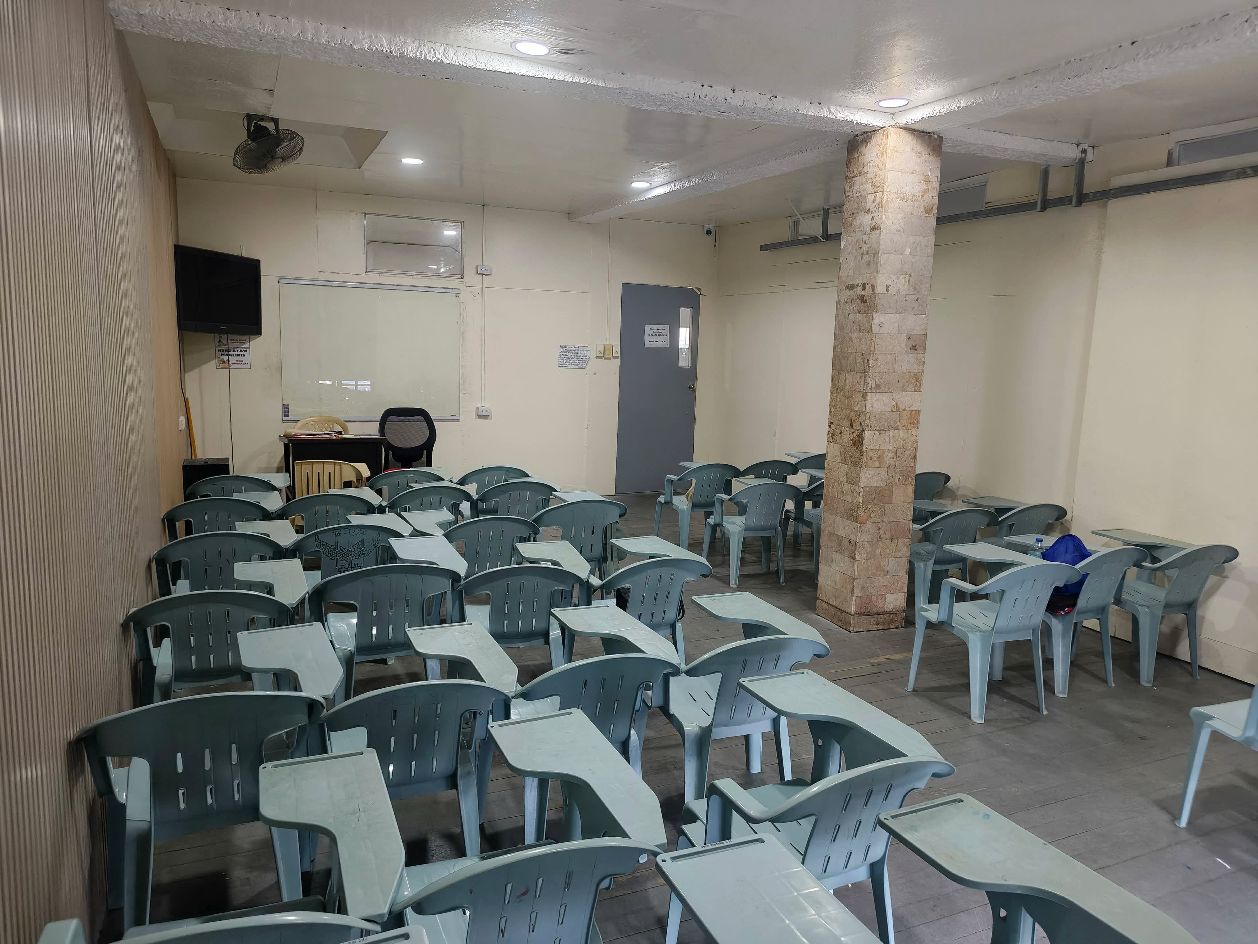 Main Building - Classroom 202 4